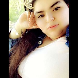 Meet your Posher, Zaida